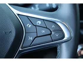 Renault Captur (2021) thumbnail 26