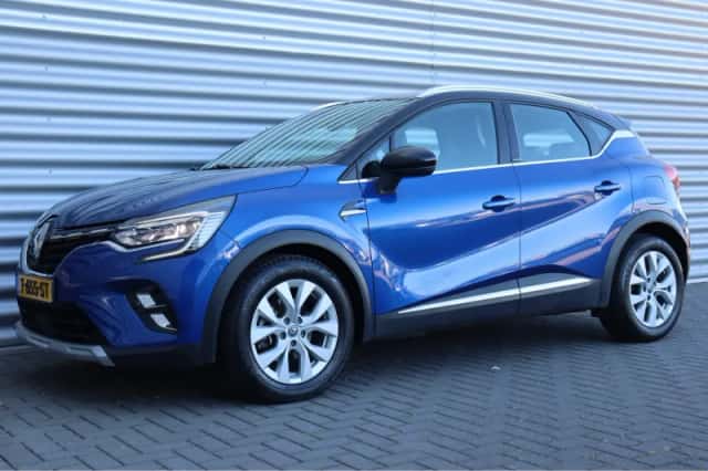 Renault Captur (2021) thumbnail 6