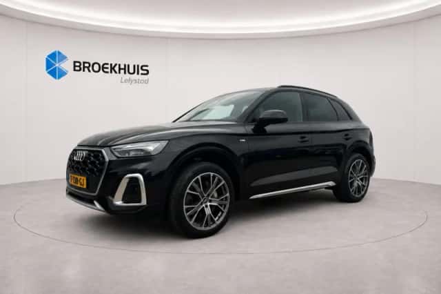 Audi Q5 (2022) thumbnail 5