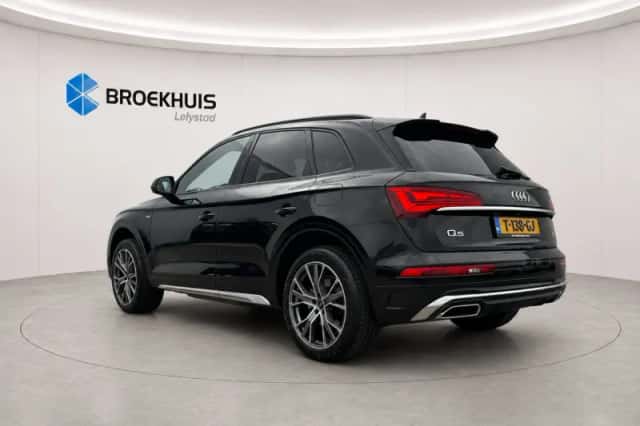 Audi Q5 (2022) thumbnail 6
