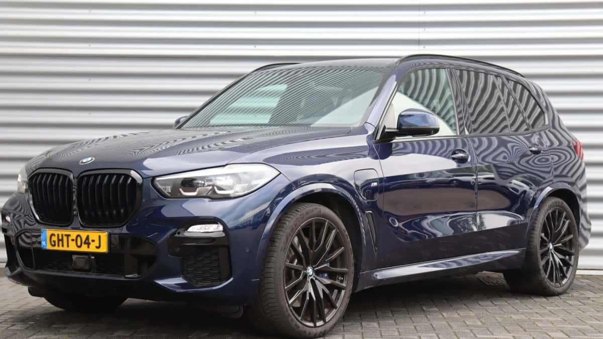 BMW X5 (2020) — foto 1