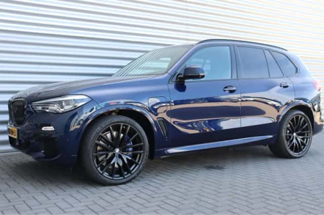 BMW X5 (2020) thumbnail 6