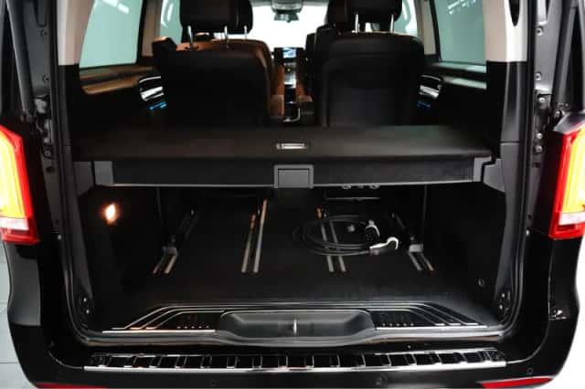 Mercedes-Benz EQV (2023) thumbnail 11