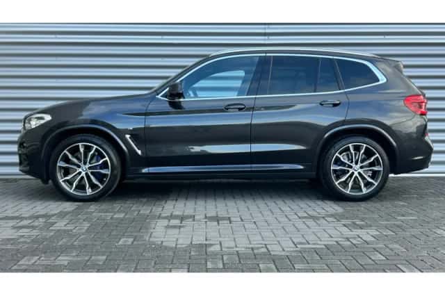 BMW X3 (2020) thumbnail 2