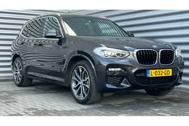 BMW X3 (2020) thumbnail 4
