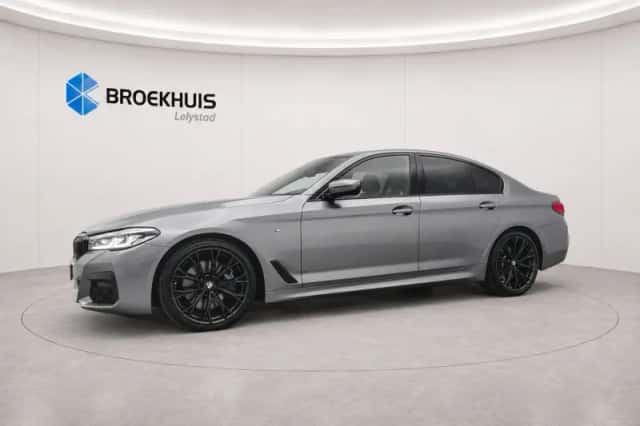 BMW 5-Serie (2019) thumbnail 2