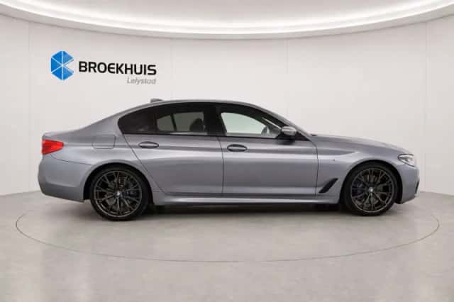 BMW 5-Serie (2019) thumbnail 3