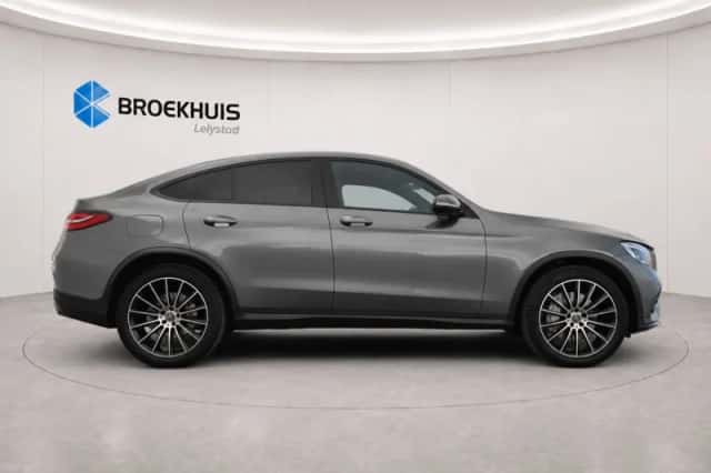 Mercedes-Benz GLC-Klasse (2018) thumbnail 2