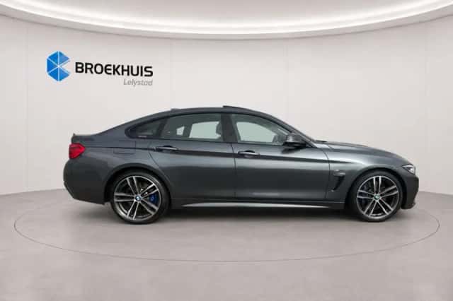 BMW 4-Serie (2018) thumbnail 3