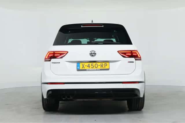 Volkswagen Tiguan (2019) thumbnail 5