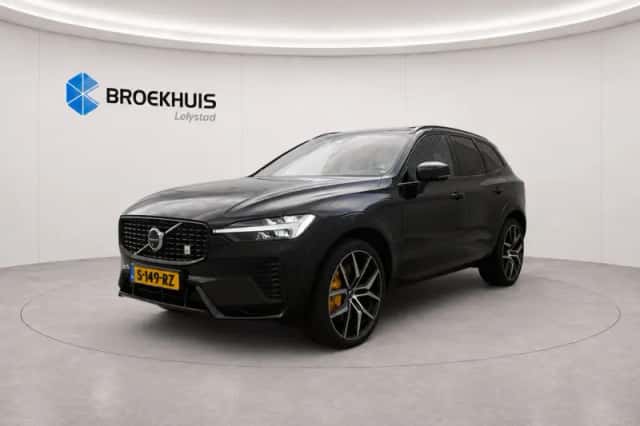 Volvo XC60 (2023) thumbnail 1