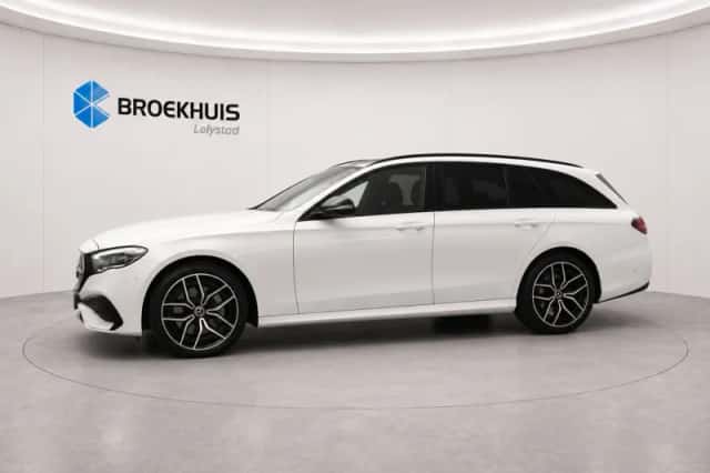 Mercedes-Benz E-Klasse (2022) thumbnail 2