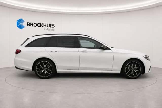 Mercedes-Benz E-Klasse (2022) thumbnail 3