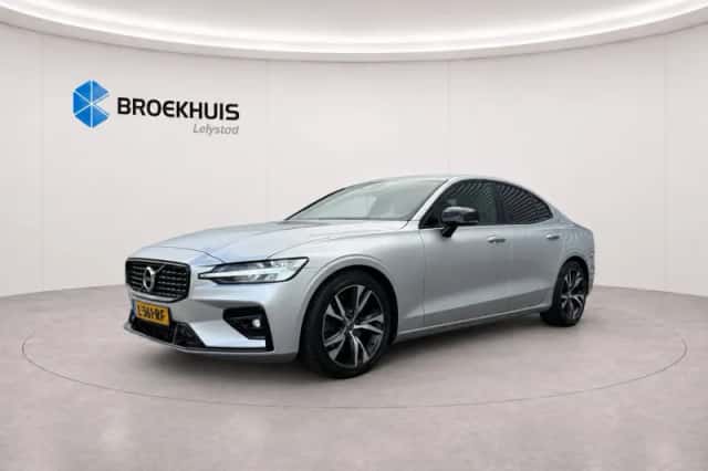 Volvo S60 (2021) thumbnail 6