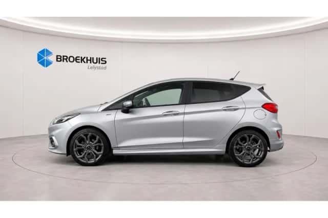 Ford Fiesta (2019) thumbnail 2