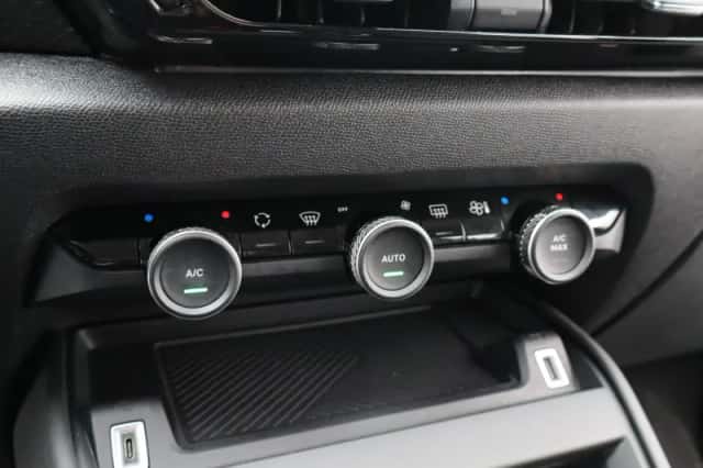 Citroën C4 (2021) thumbnail 23
