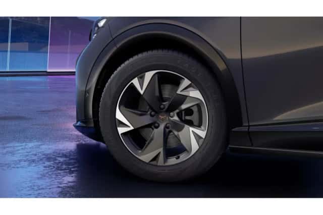 CUPRA Tavascan (2025) thumbnail 5