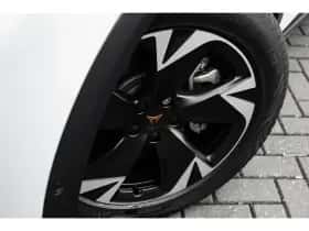 CUPRA Tavascan (2026) thumbnail 7