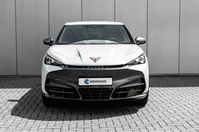 CUPRA Tavascan (2026) thumbnail 3