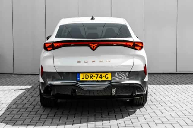 CUPRA Tavascan (2026) thumbnail 4