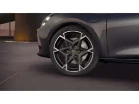 CUPRA Leon (2026) thumbnail 5