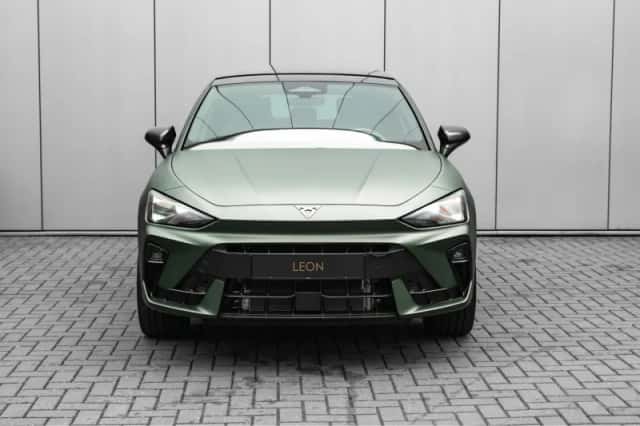 CUPRA Leon (2026) thumbnail 3