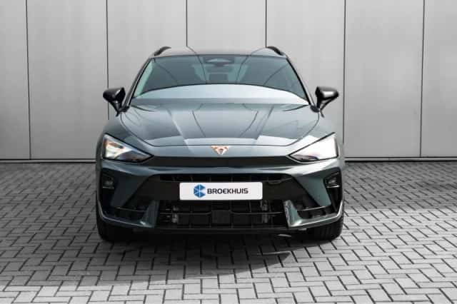 CUPRA Leon Sportstourer (2025) thumbnail 3