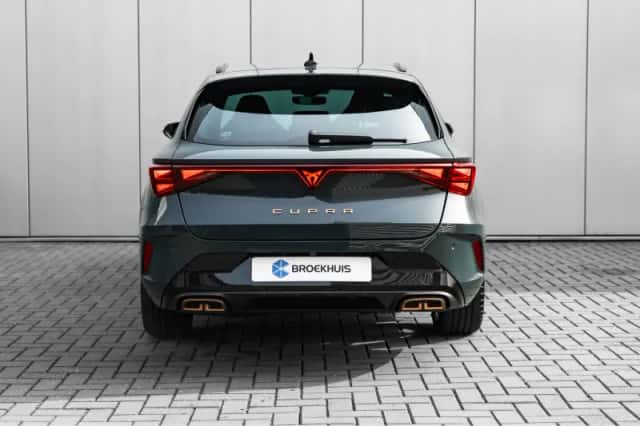 CUPRA Leon Sportstourer (2025) thumbnail 4