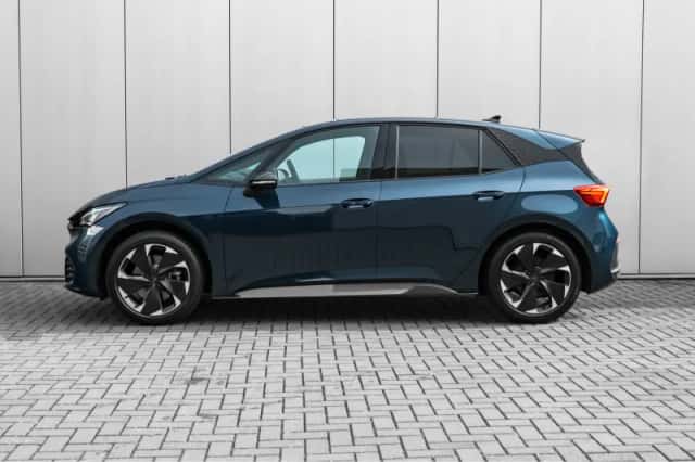 CUPRA Born (2025) thumbnail 5