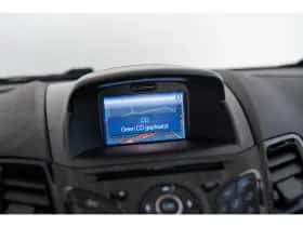 Ford Fiesta (2016) thumbnail 21