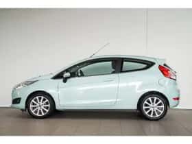 Ford Fiesta (2016) thumbnail 4
