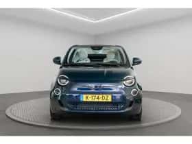 Fiat 500e (2020) thumbnail 2