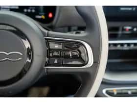 Fiat 500e (2020) thumbnail 19