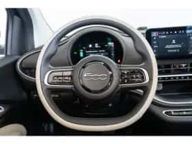 Fiat 500e (2020) thumbnail 35