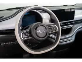 Fiat 500C (2025) thumbnail 16