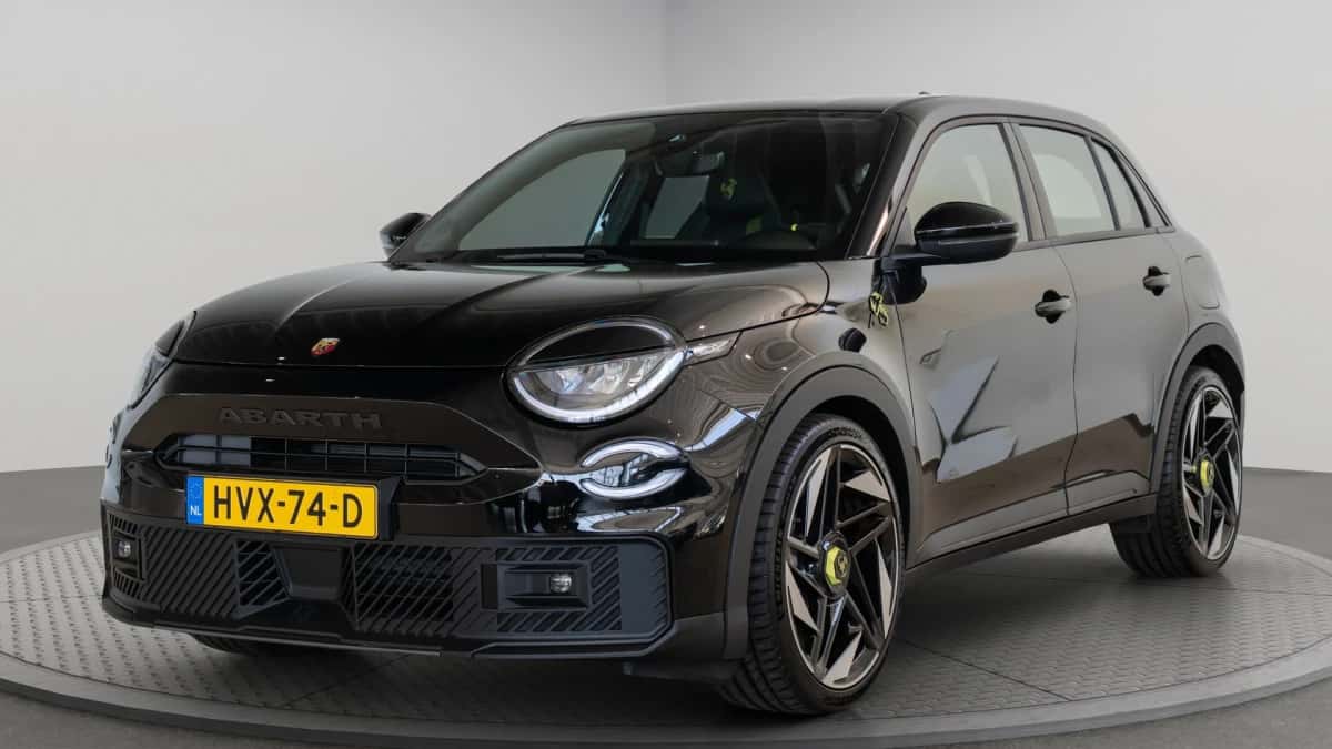 Abarth 600e (2025) — foto 1