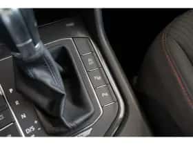 Volkswagen Tiguan (2017) thumbnail 26