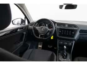 Volkswagen Tiguan (2017) thumbnail 40