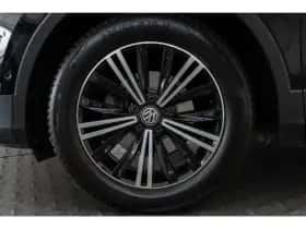 Volkswagen Tiguan (2017) thumbnail 7