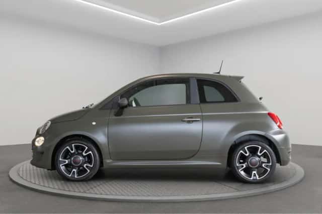 Fiat 500 (2019) thumbnail 3