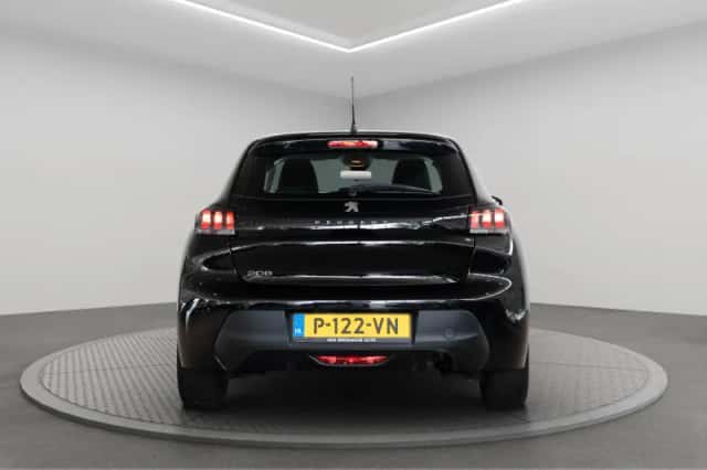 Peugeot 208 (2022) thumbnail 6