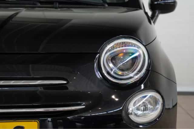 Fiat 500C (2017) thumbnail 2