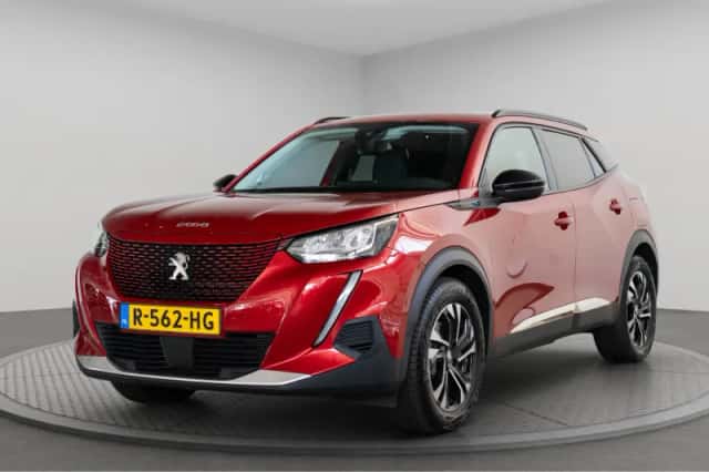 Peugeot e-2008 (2022) thumbnail 1