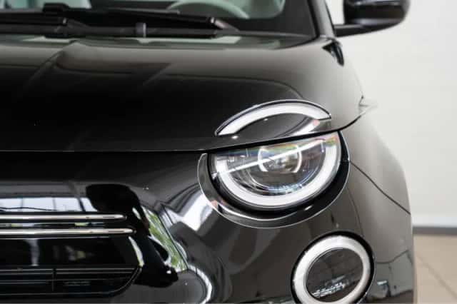 Fiat 500C (2026) thumbnail 2