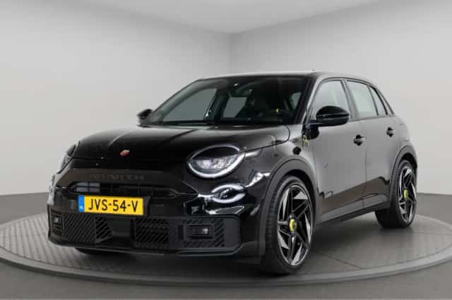 Abarth 600e (2026) thumbnail 1