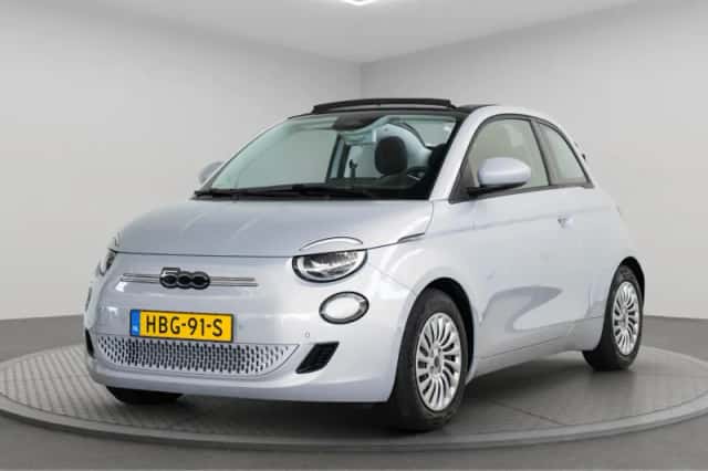 Fiat 500C (2025) thumbnail 1