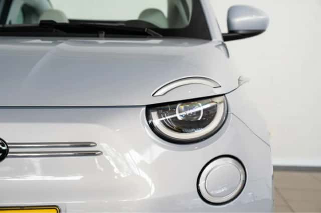 Fiat 500C (2025) thumbnail 6