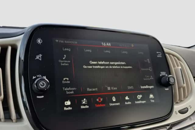Fiat 500 (2021) thumbnail 15