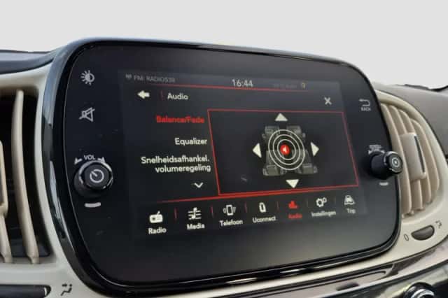 Fiat 500 (2021) thumbnail 17