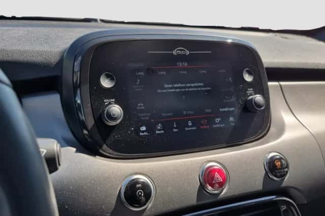 Fiat 500X (2022) thumbnail 22